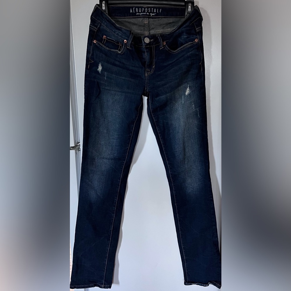 029- Areopostle Jean designed in NYC